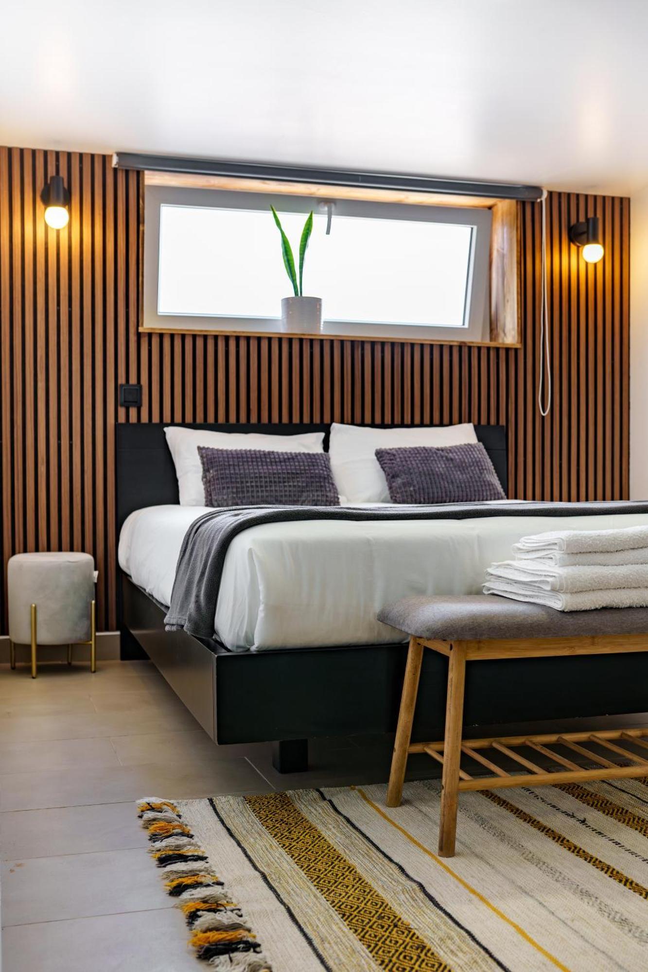 Quarto Duplo