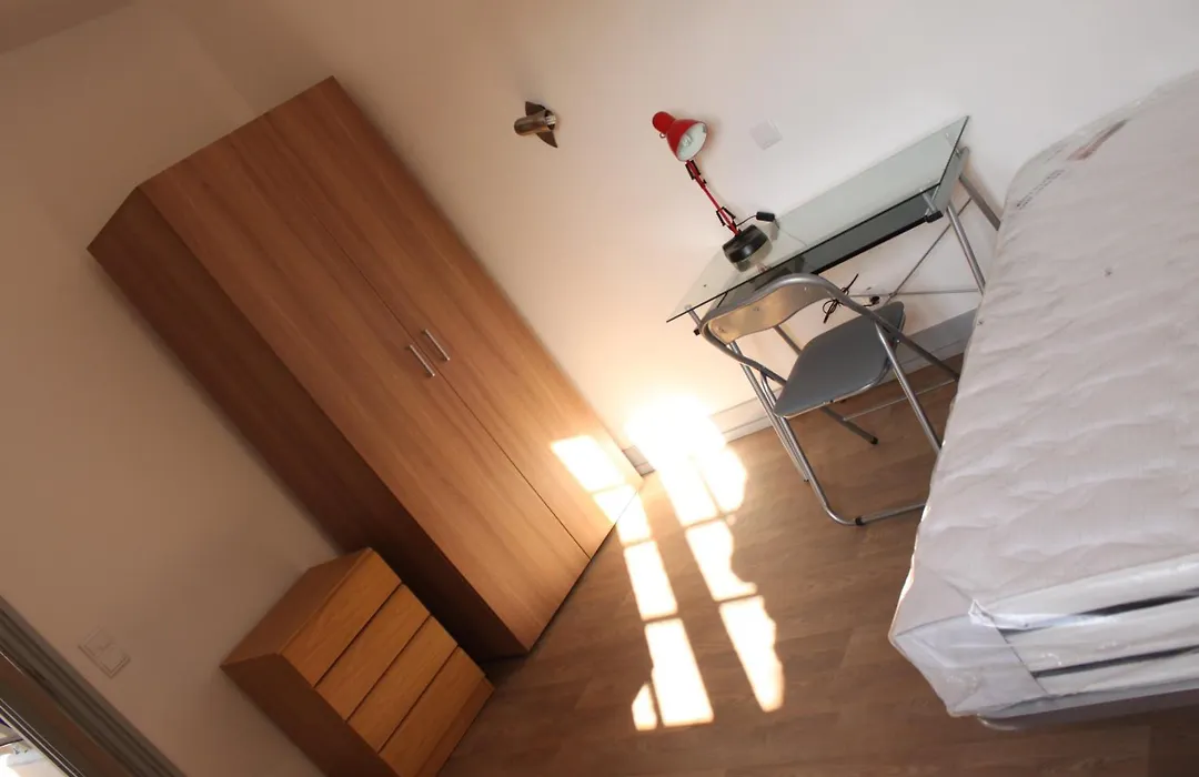 Be Coimbra Hostels-1