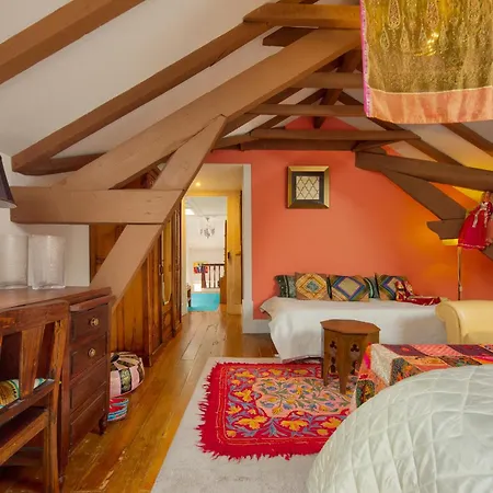 Adore Portugal Coimbra Guest House-2