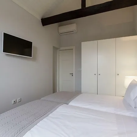Aq 188 Guest House-2